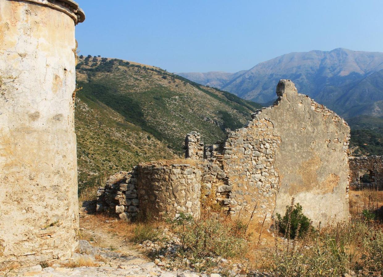 هيماري Mpolanos Guesthouse المظهر الخارجي الصورة