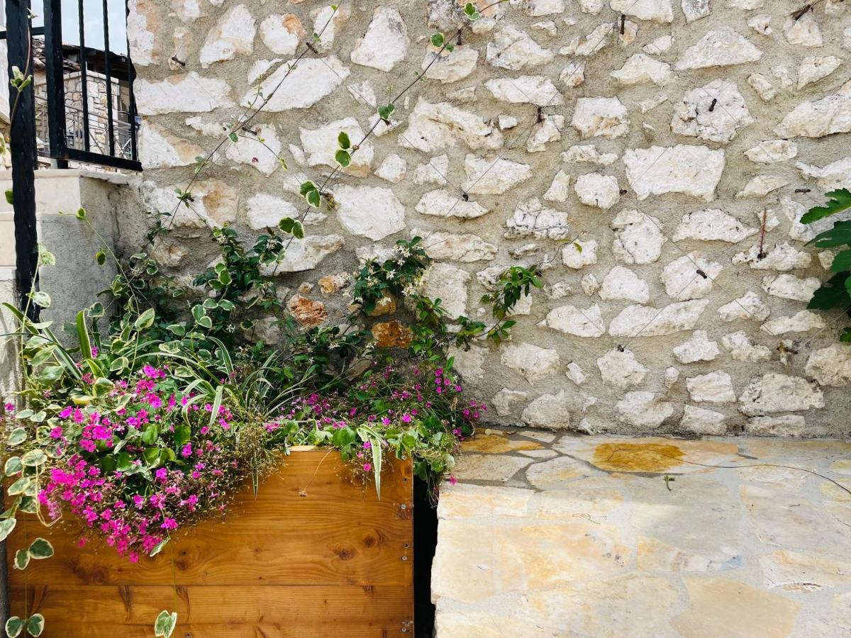 هيماري Mpolanos Guesthouse المظهر الخارجي الصورة